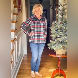 Vera Bradley Teddy Fleece Pullover